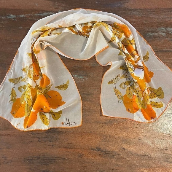 Vintage Vera Scarves Lot of 02 Women's Scarves - Picture 4 of 12